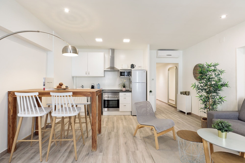 Sitges Group Bonaire 29/50