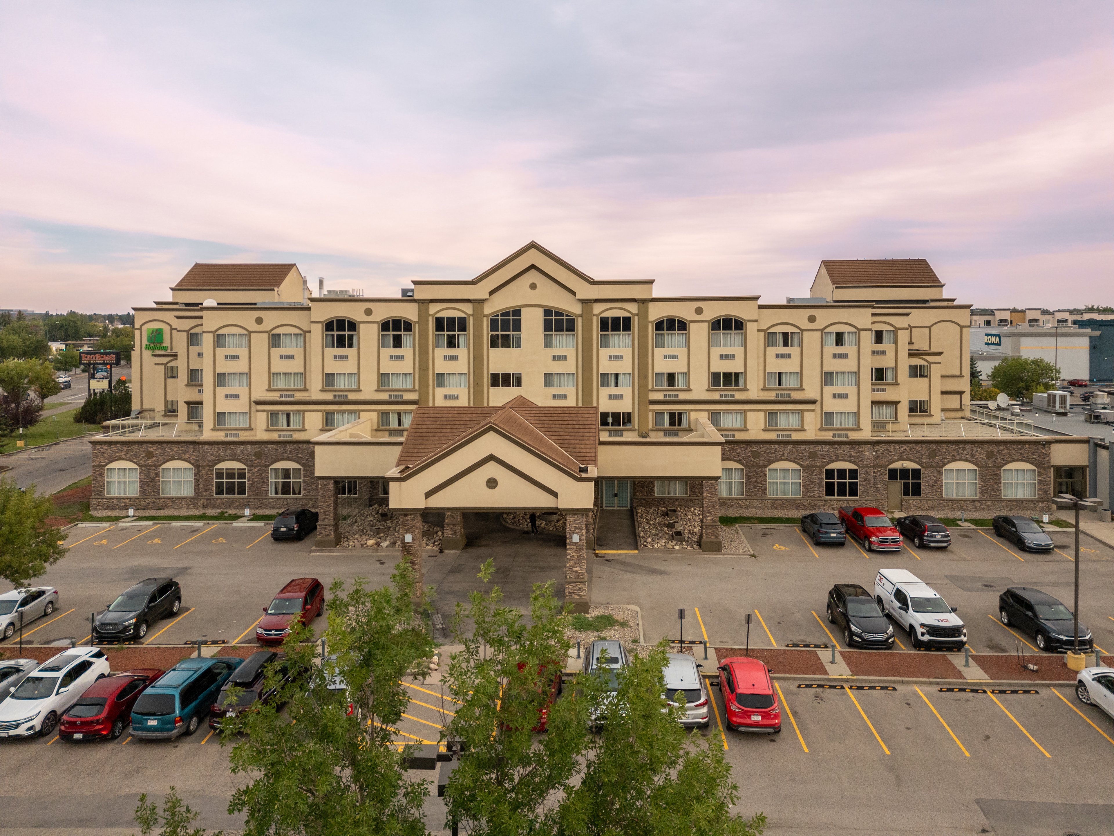 HOLIDAY INN LETHBRIDGE 43/50