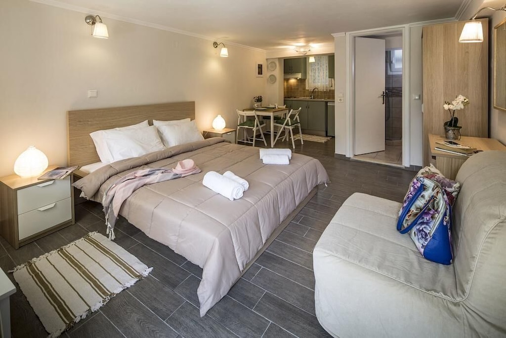 Room at Vassilis Guest House, PARGA
