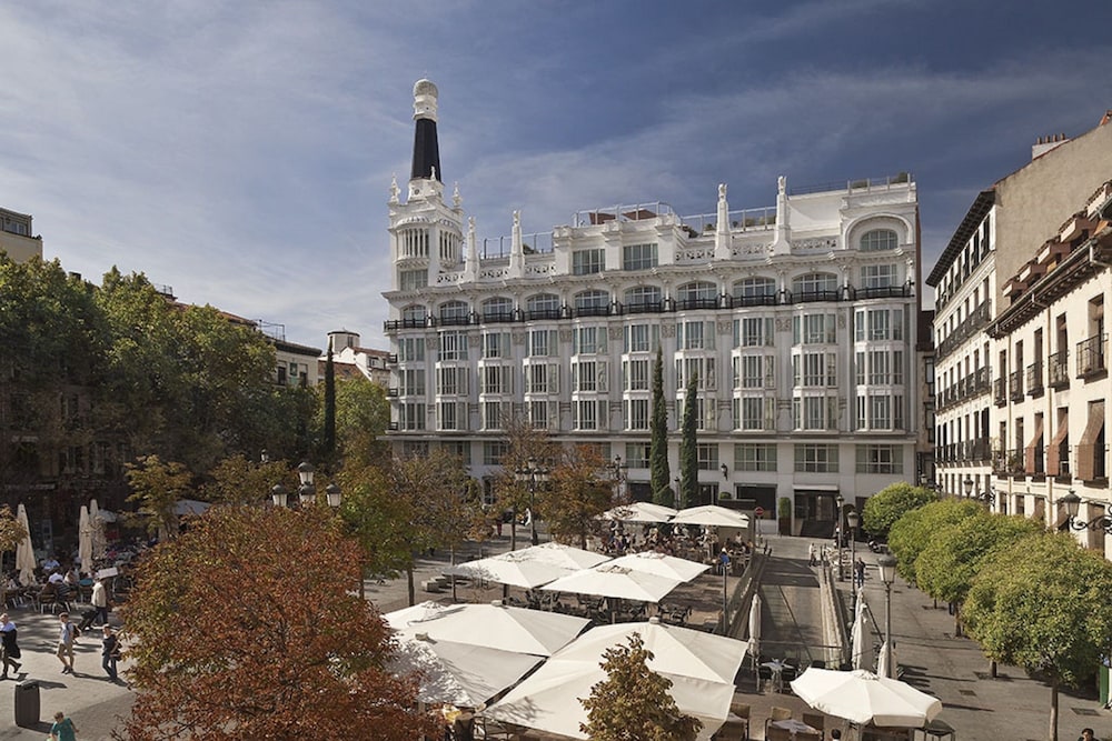 ME Madrid Reina Victoria 4/50