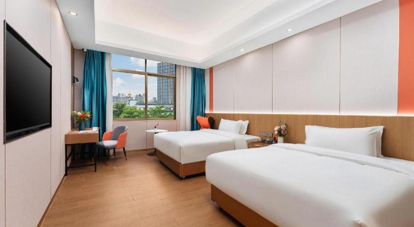 Vienna Hotel (Guangzhou Hanxi Changlong Park Branch) 20/51