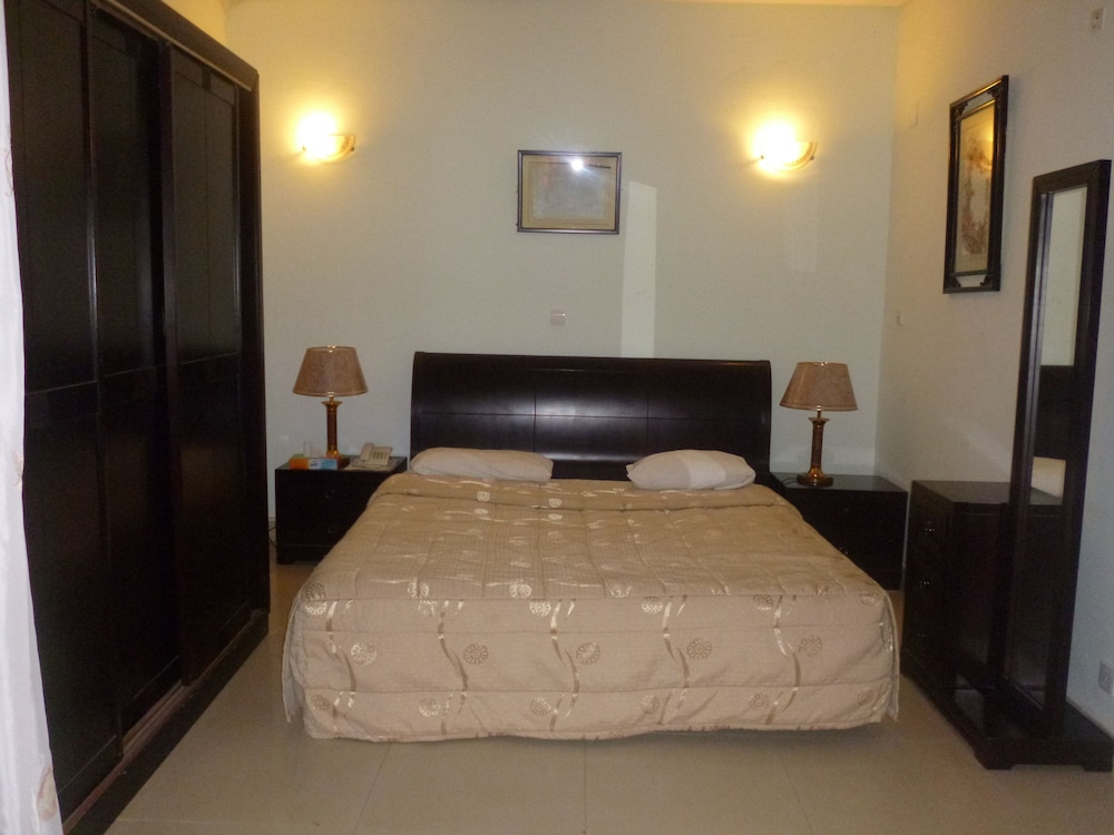 Tenere Hotel 11/57