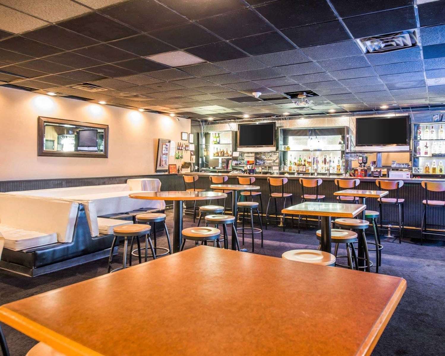 Clarion Inn And Events Center Pueblo North 26/32