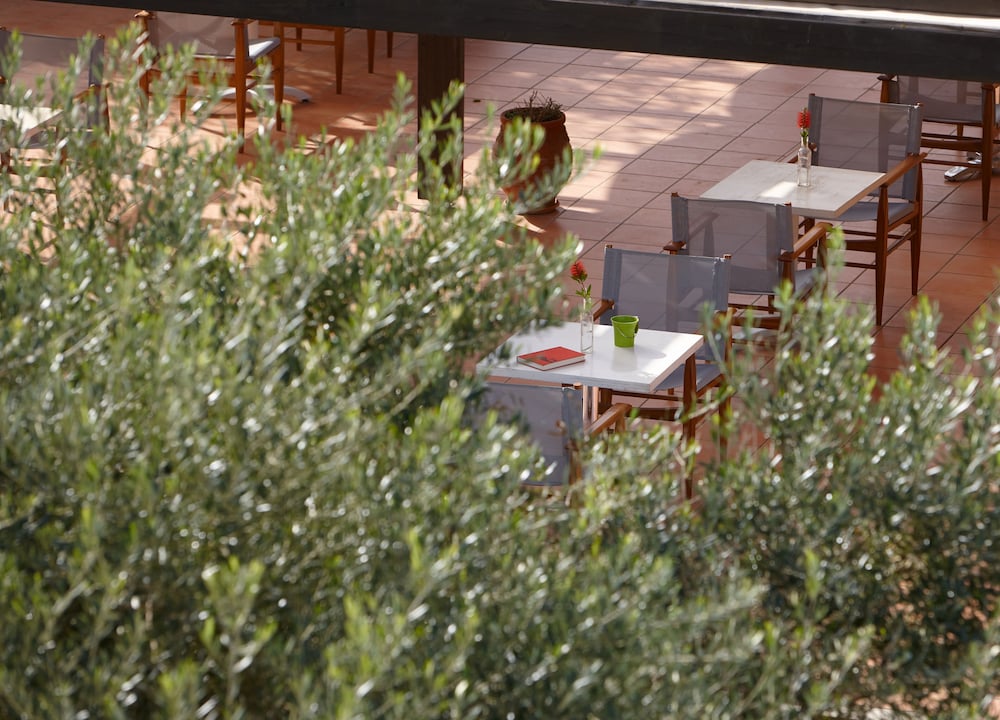 Vasia Resort & Spa 66/71