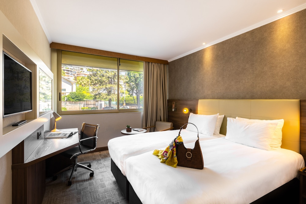 Luxotel Cannes 28/75