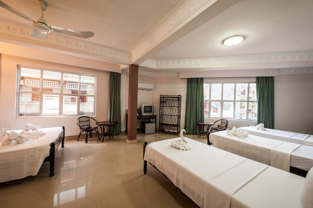 Angkor International Hotel 36/45