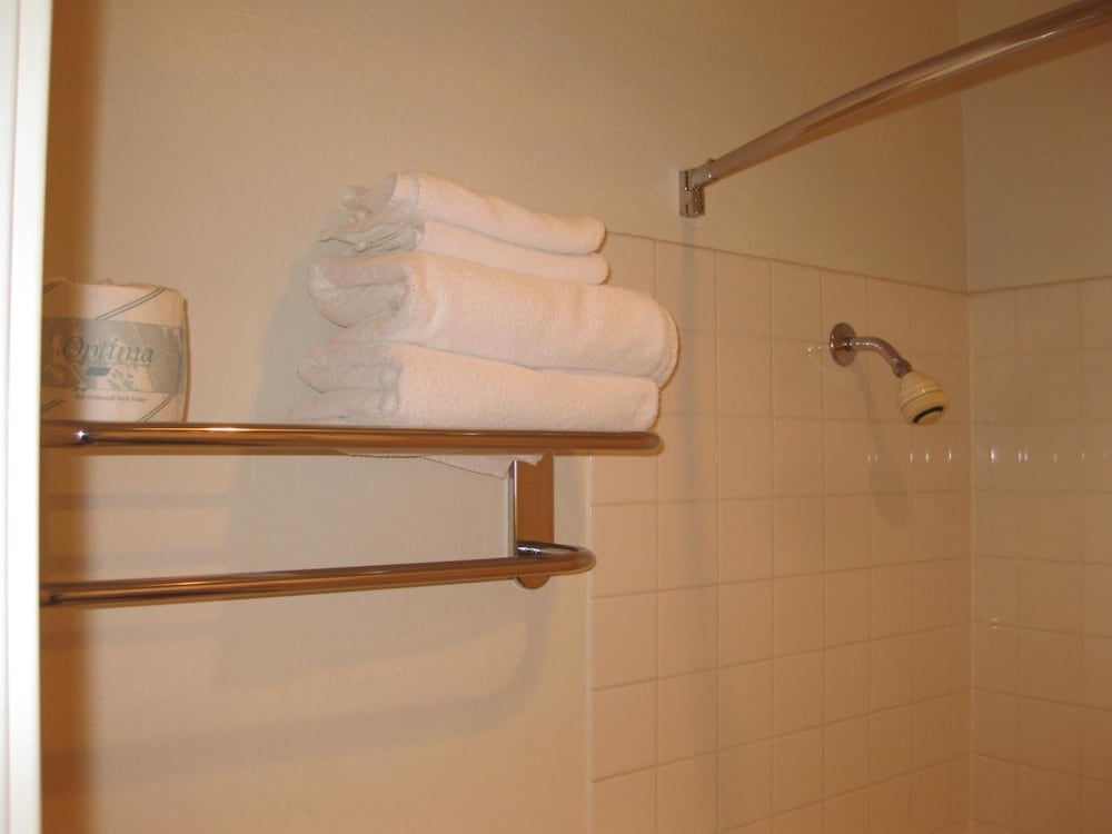 Sunrise Inn 34/59