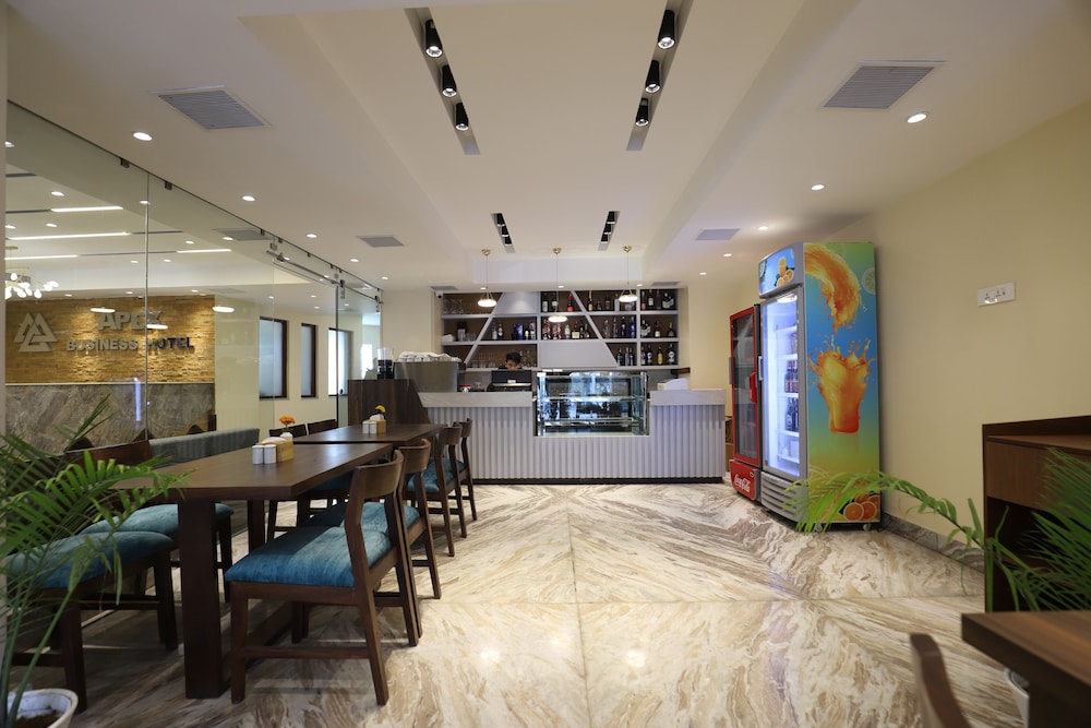 Apex Business Hotel 42/58