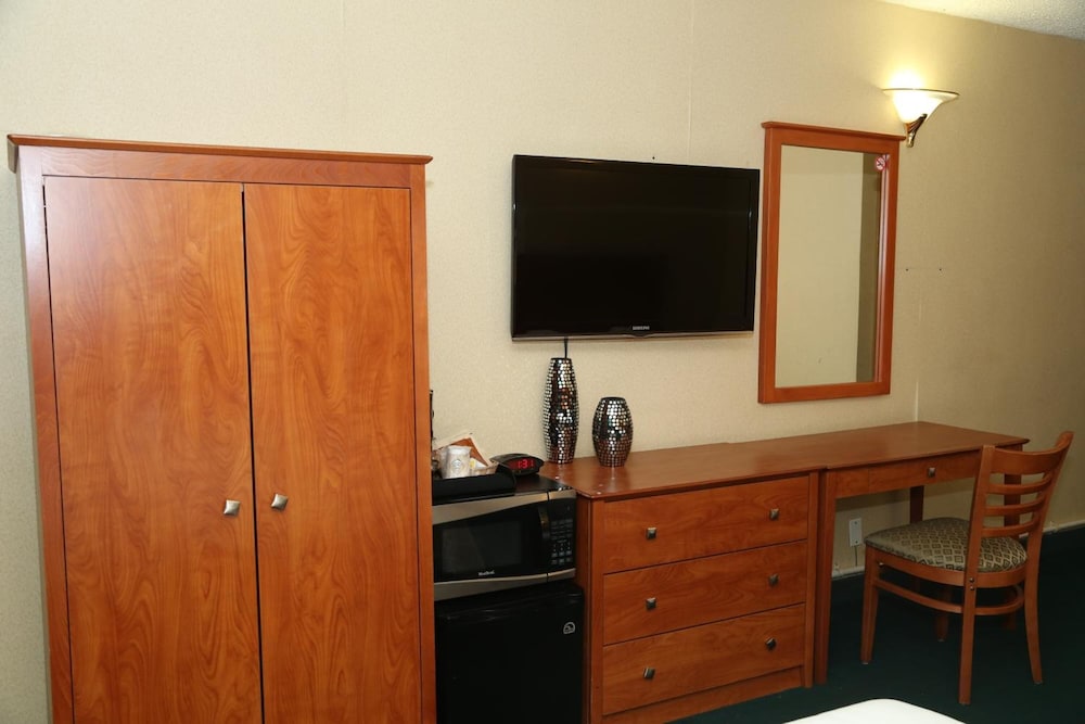 Jfk Inn Jamaica 31/42