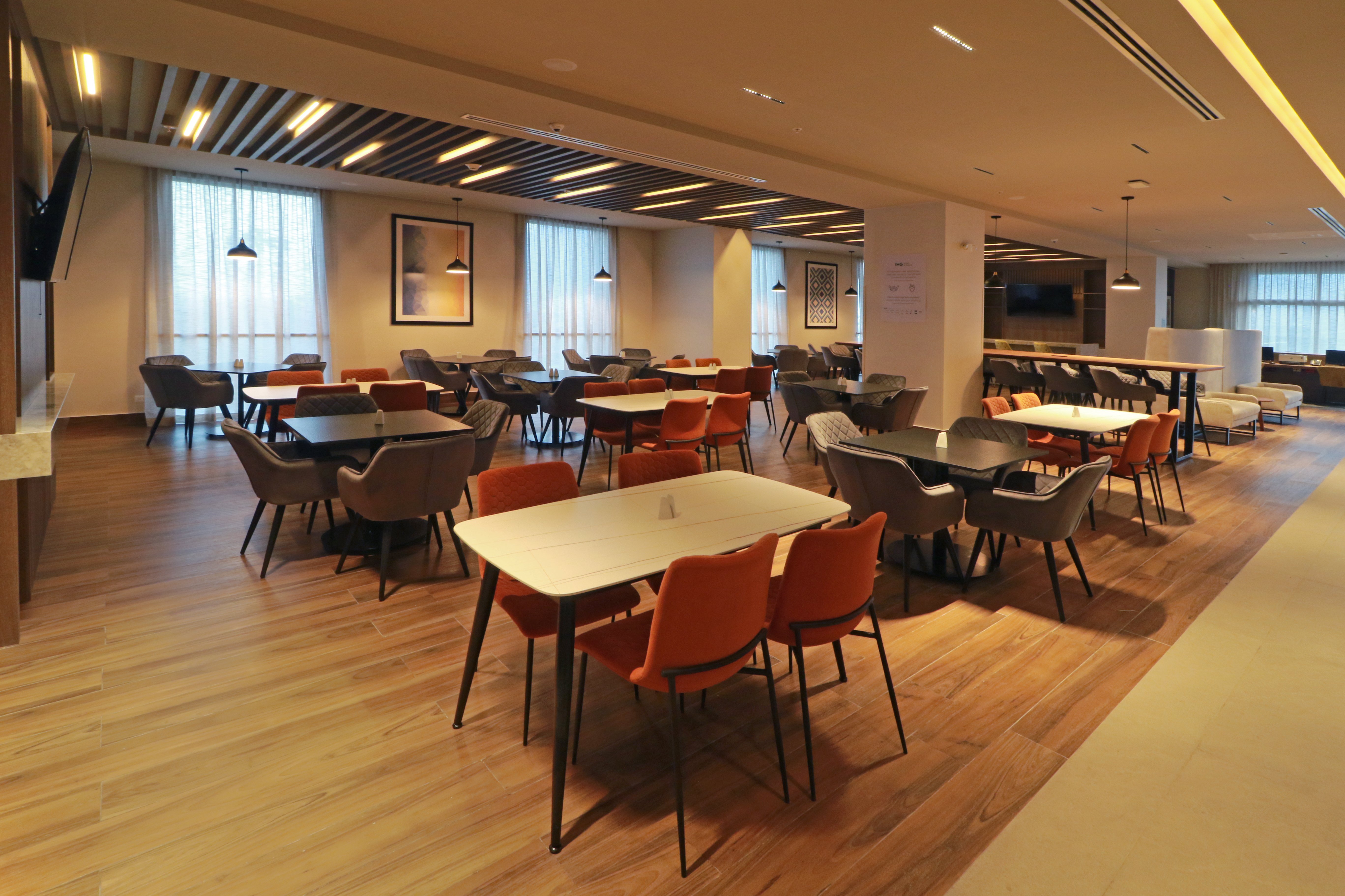 Holiday Inn Express Monterrey Fundidora 50/74