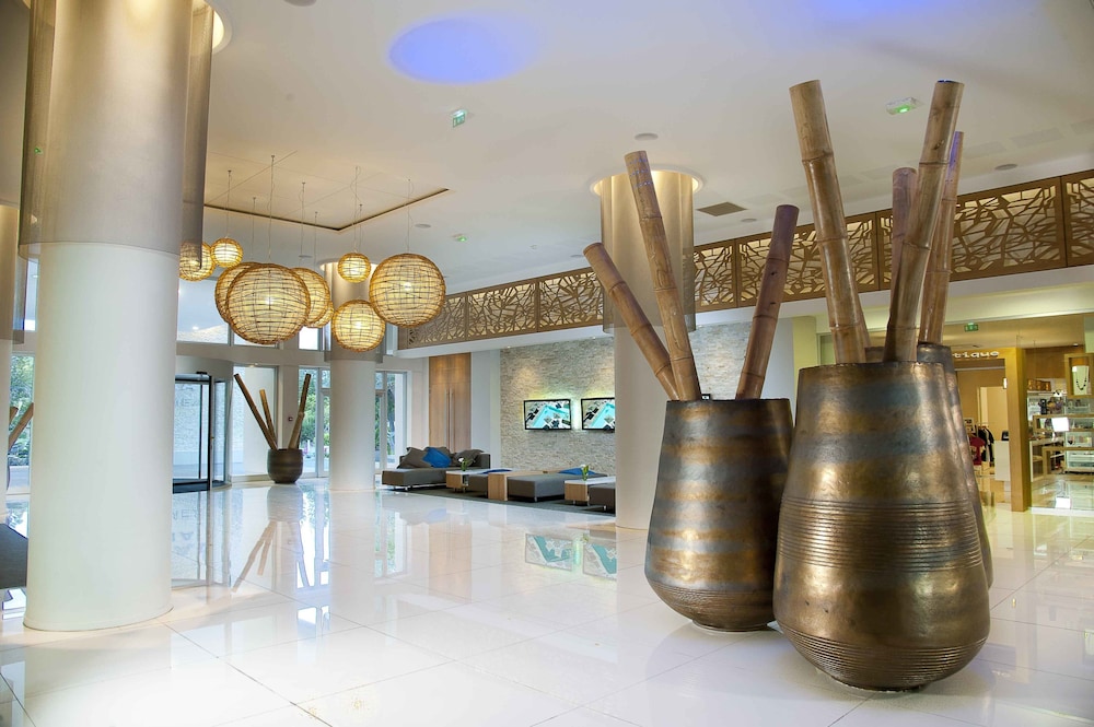 Chateau Royal Beach Resort and Spa 10/60