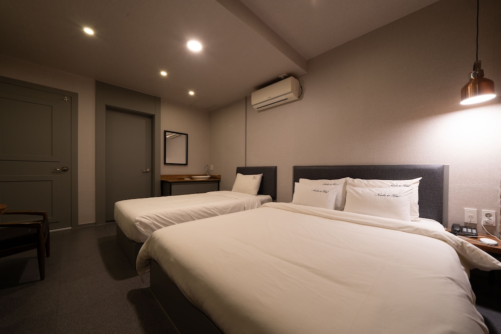 No.25 Hotel 14/75