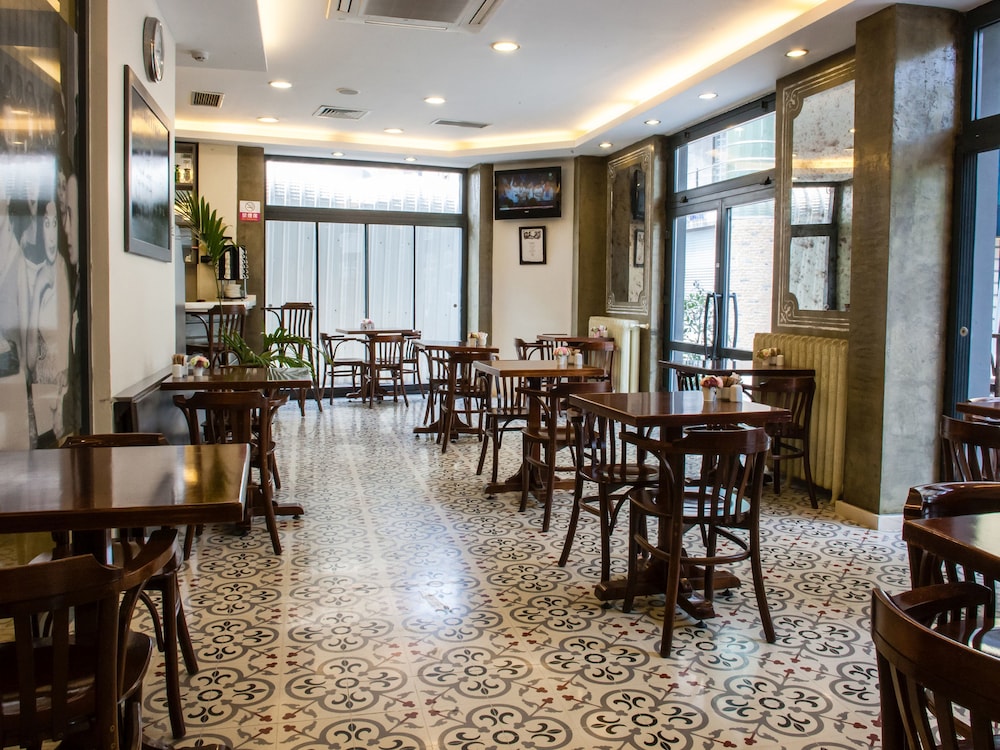 Hotellino 42/63