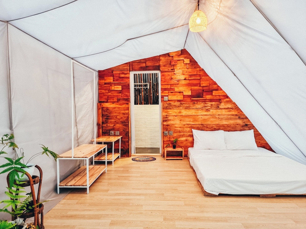 LuxCamp Pangalengan By Horison 20/60