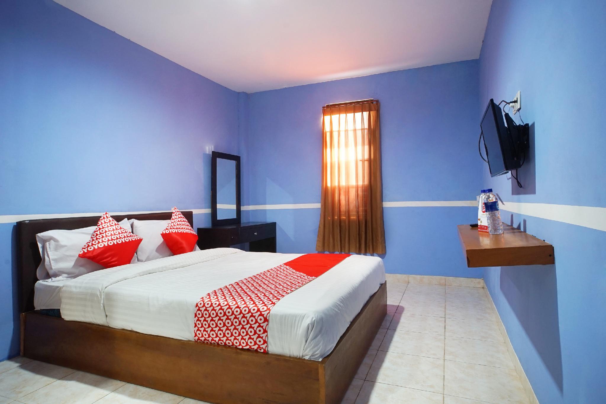 OYO 1272 Grand Garuda Guest House 11/23