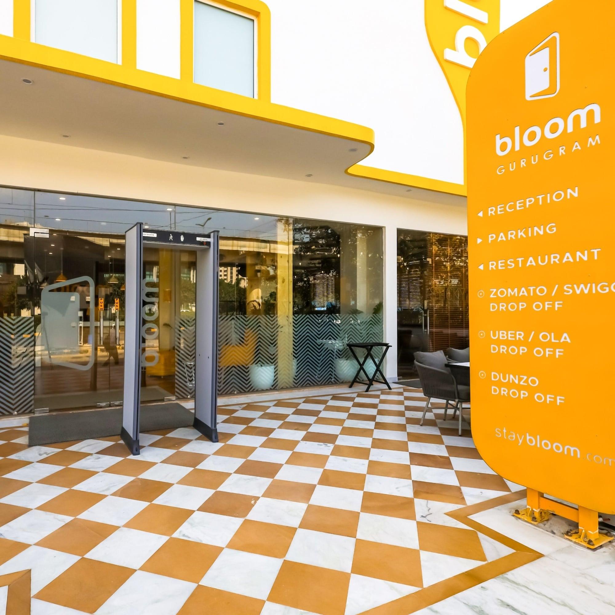 Bloom Hotel - Golf Course Road, Sector 43 2/42
