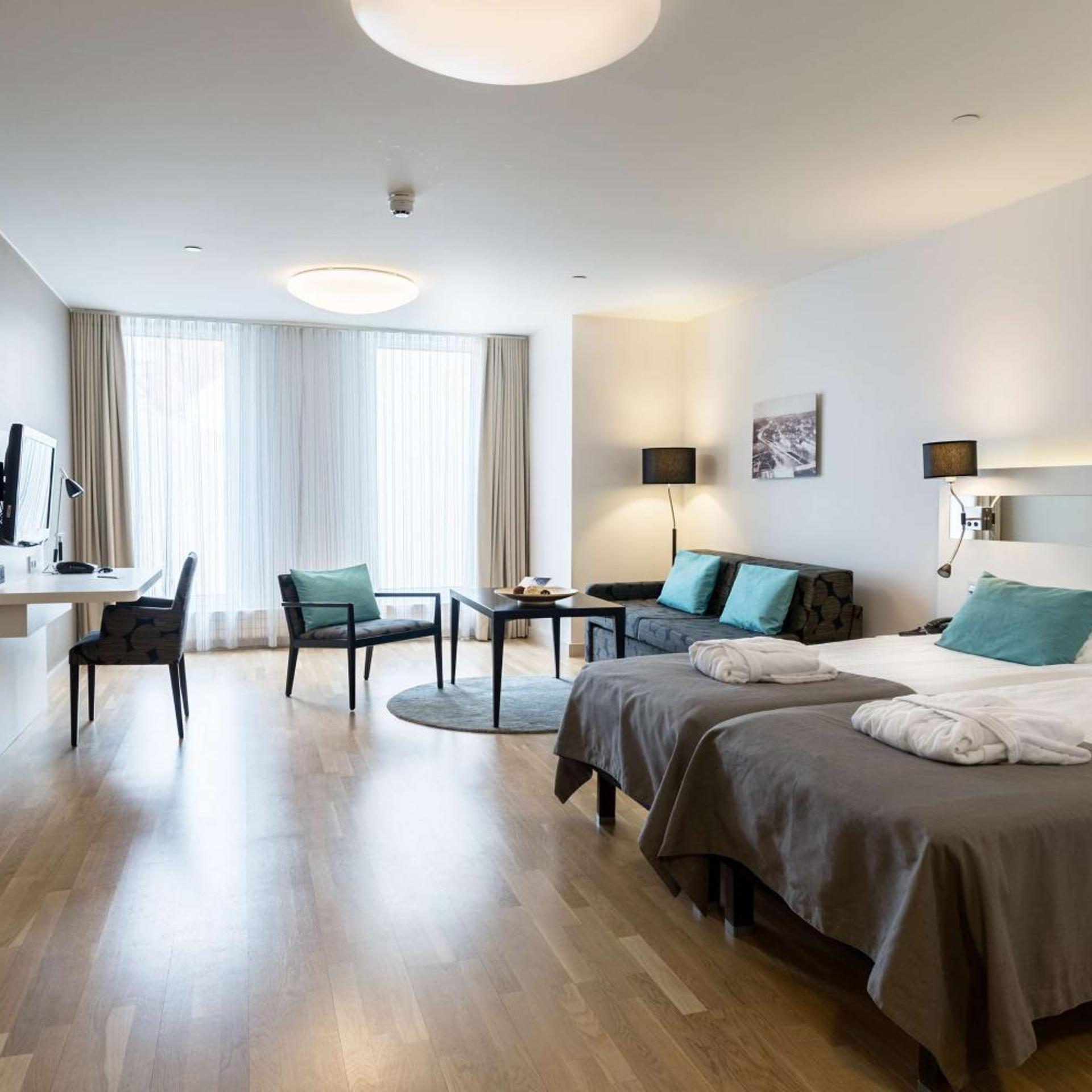 Superior, Family, King Bed