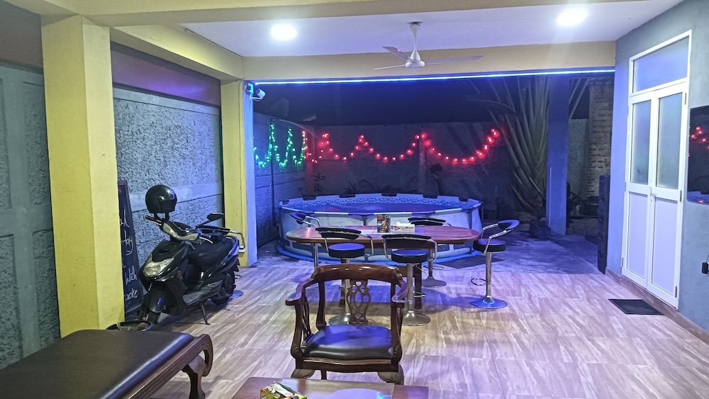 This Is It Guest House And Restaurant 32/50