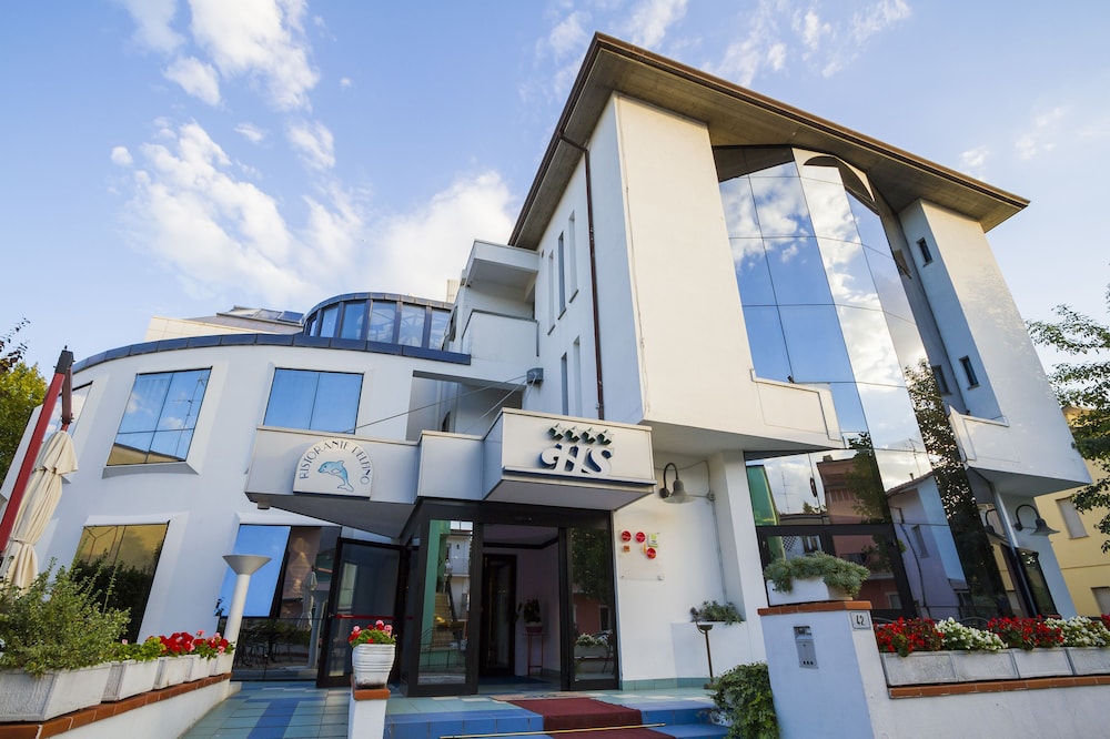 Hotel Sirena 3/40