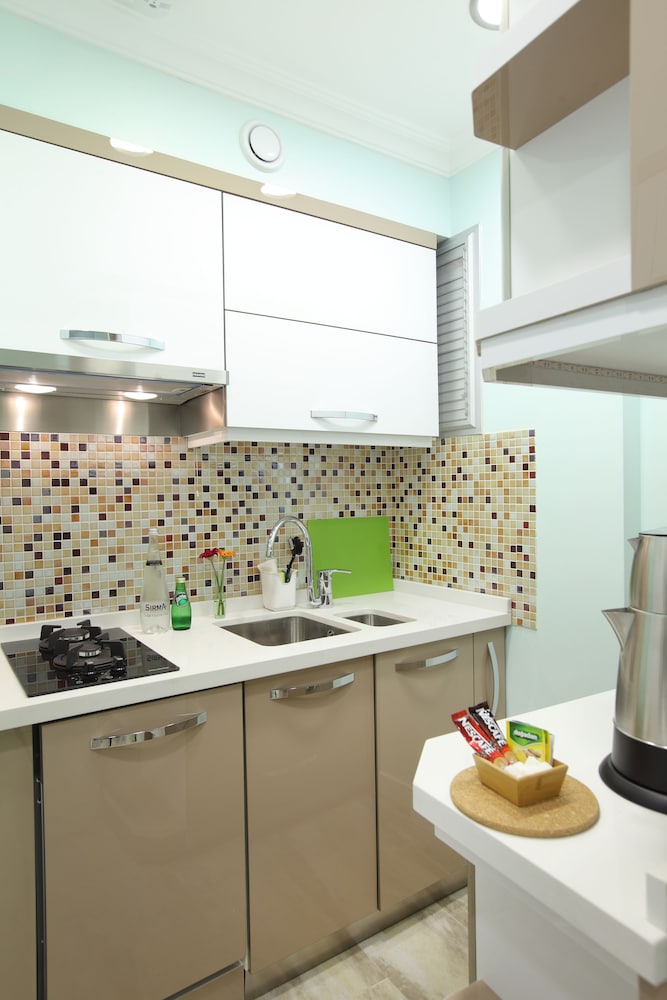 Lir Residence Suites 37/43