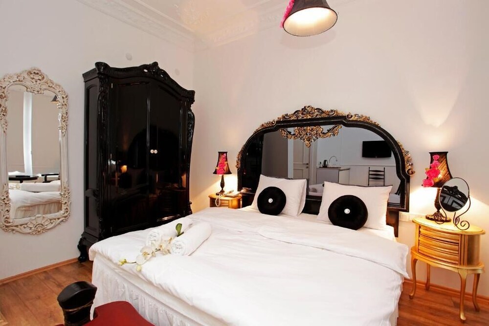 The White Swan Suites Beyoglu 25/74