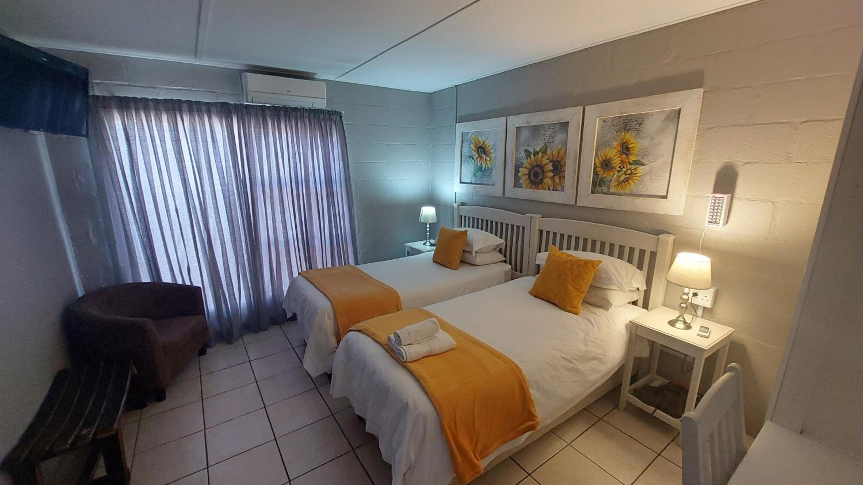SuNel's Guest Rooms 3/16