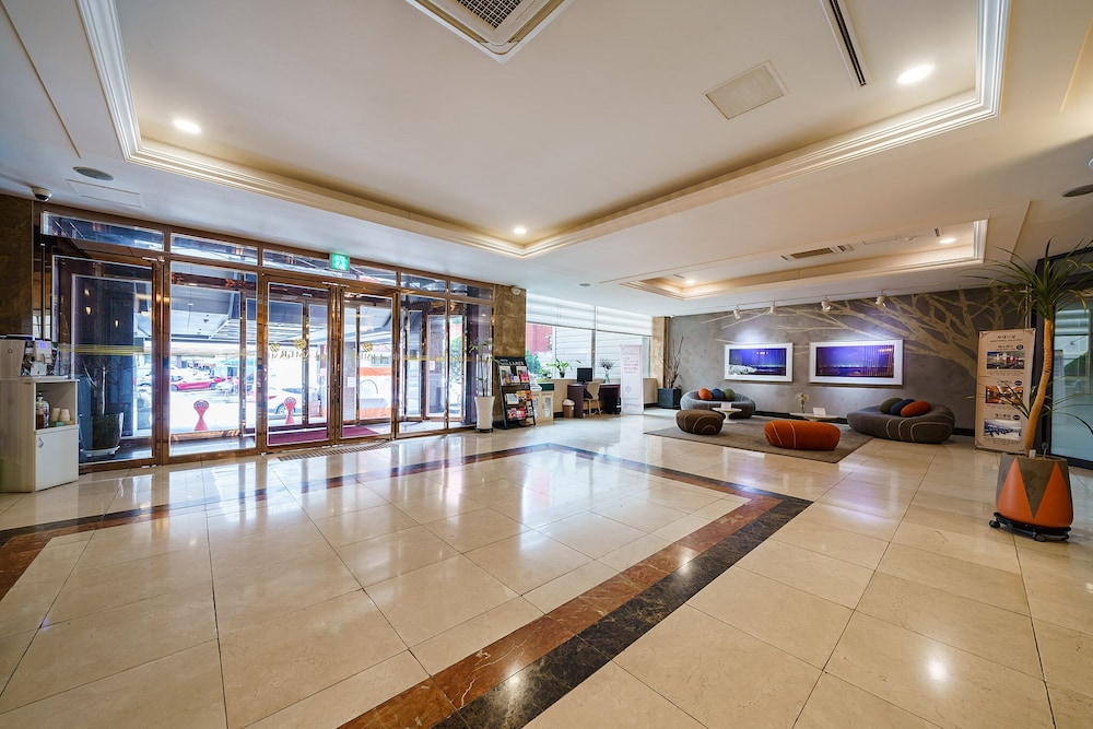 La Mer Hotel 38/50