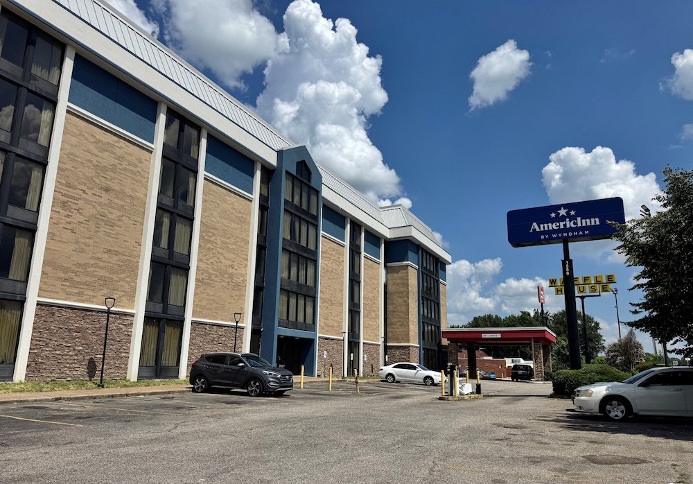 AmericInn by Wyndham Memphis East 25/33