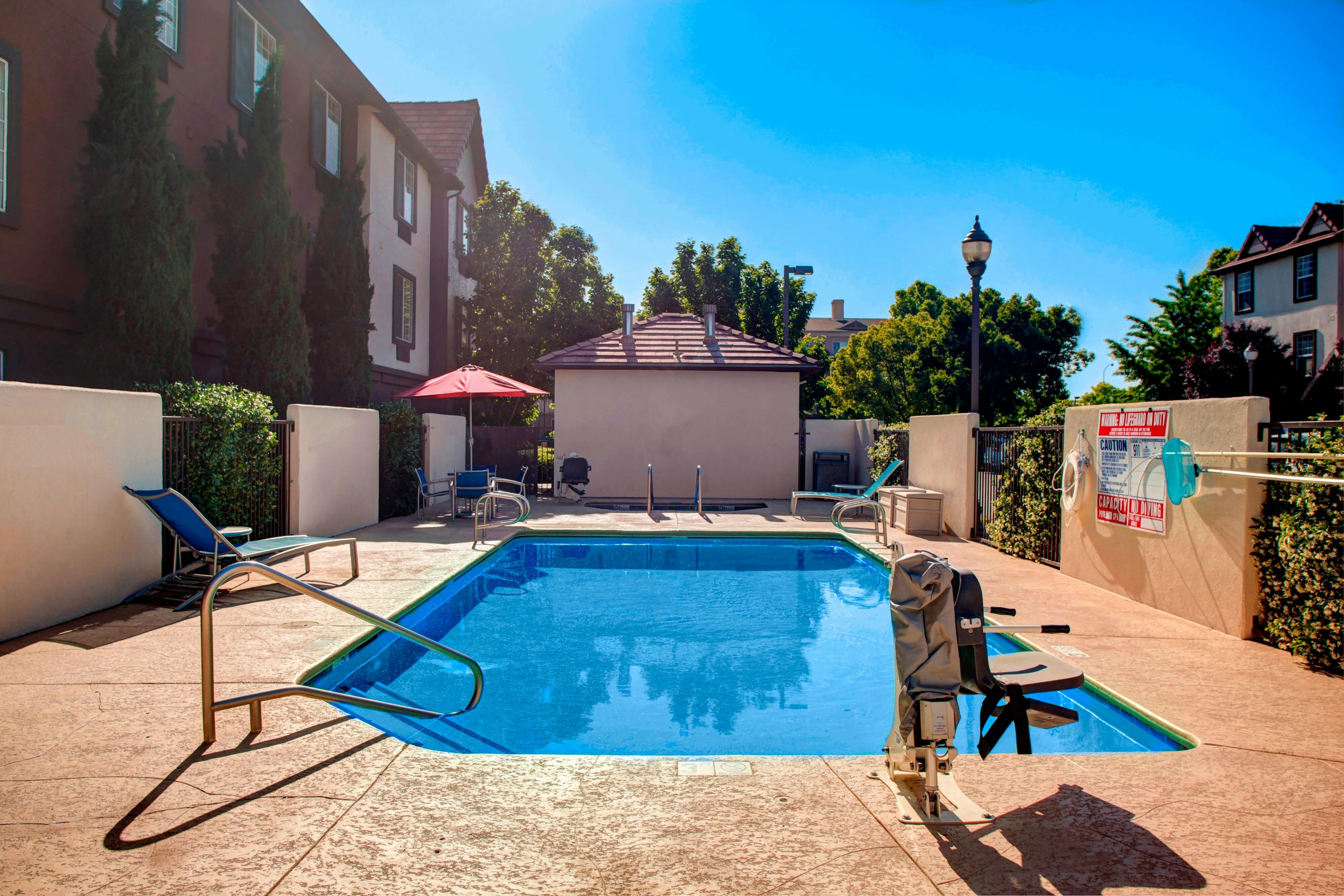TownePlace Suites by Marriott Fresno 36/36