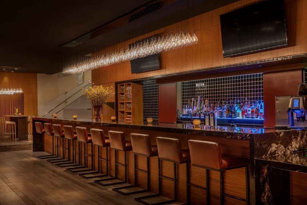 Hyatt Centric Wall Street New York (ex Andaz Wall Street) 60/76