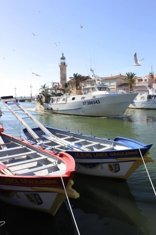 Splendid Hotel Camargue 38/41