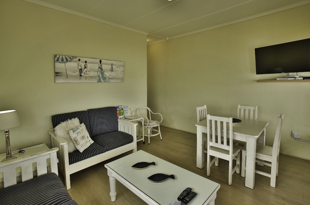 Sea Cottage 22/50