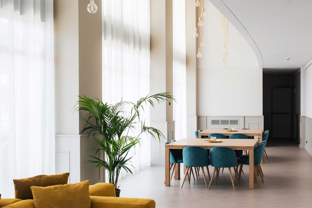 Phi Hotel Cavalieri 45/51