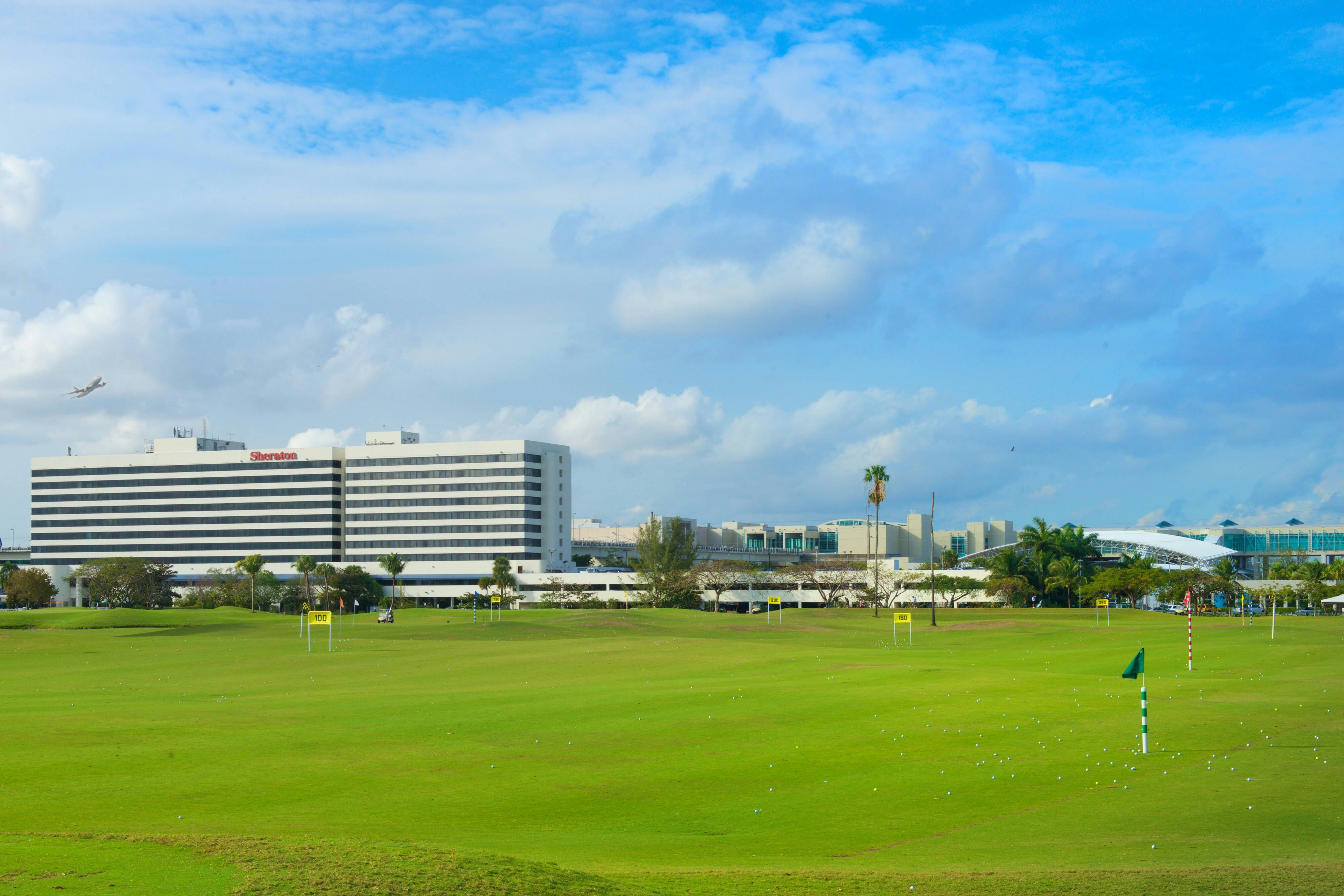 Sheraton Miami Airport Hotel and Executive Meeting Center 24/28