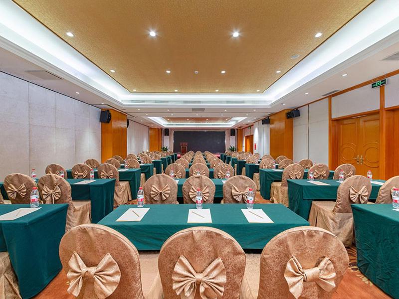 Vienna Hotel Henggang Xincheng 48/57