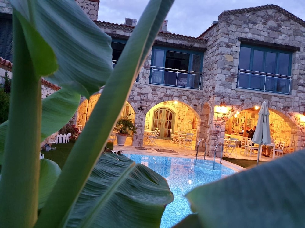 Windmill Alacati Boutique Hotel 4/44