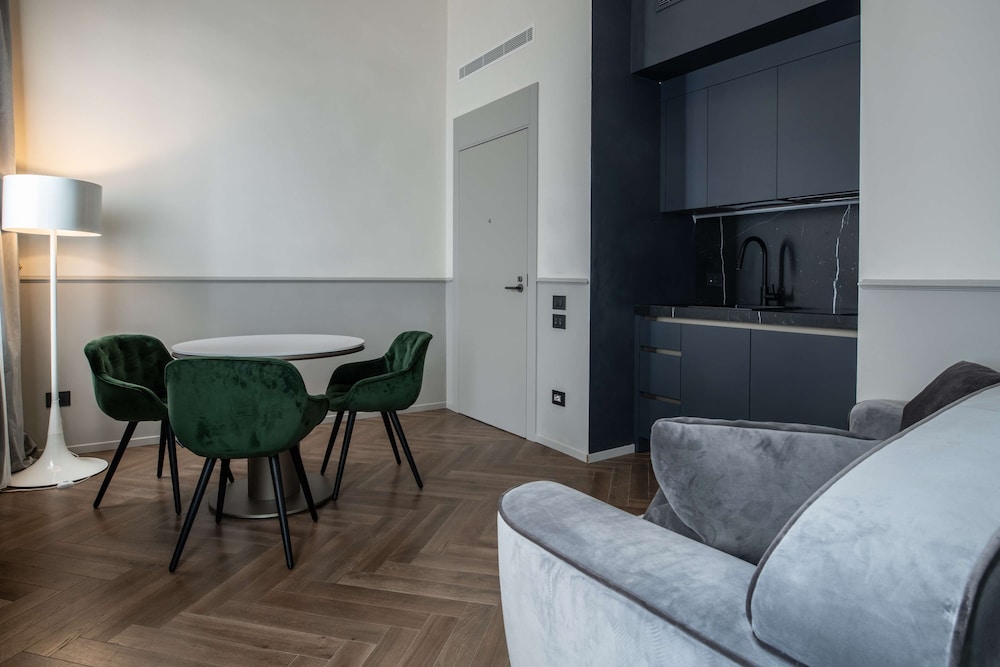 Luxury Apartments Palazzo Nani 15/22