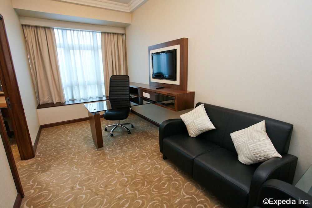 Orchid Hotel 37/50