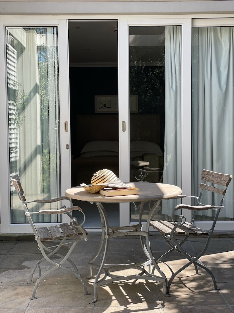 Sea Five Boutique Hotel 24/61