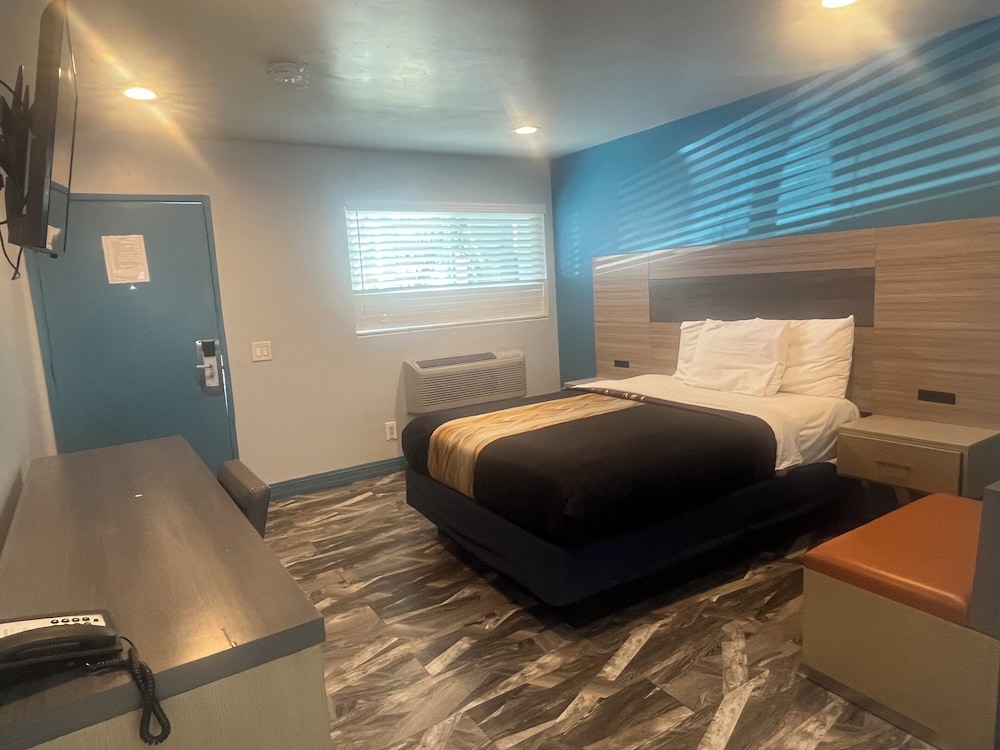 Travel Inn Motel 17/39