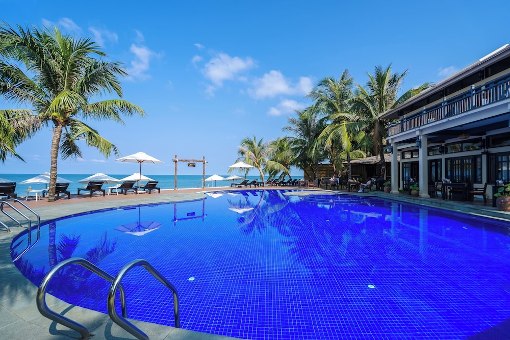 Anja Beach Resort Spa 45/70