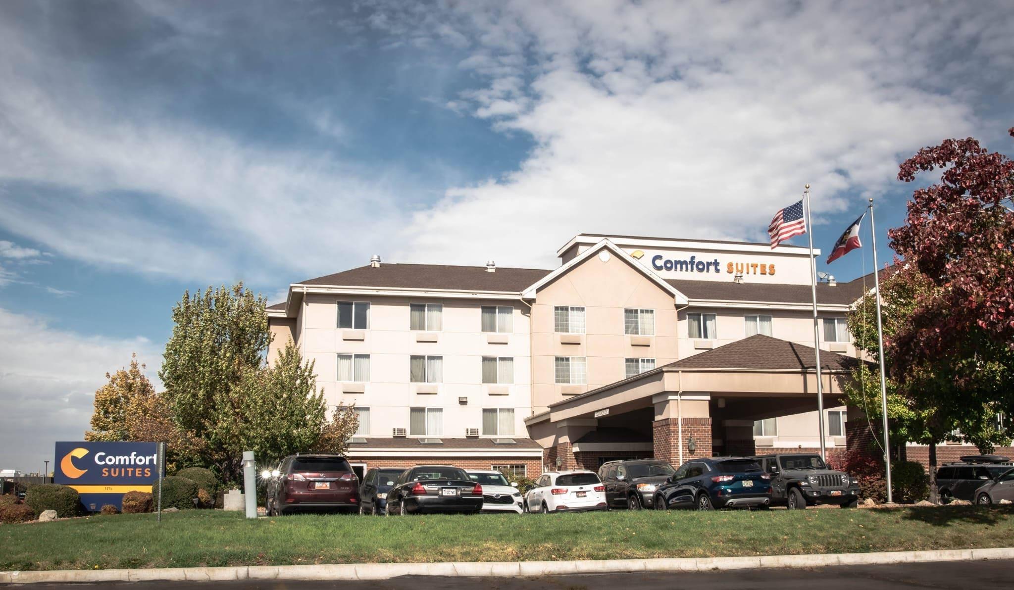 Comfort Suites Airport Salt Lake City, UT 2/35