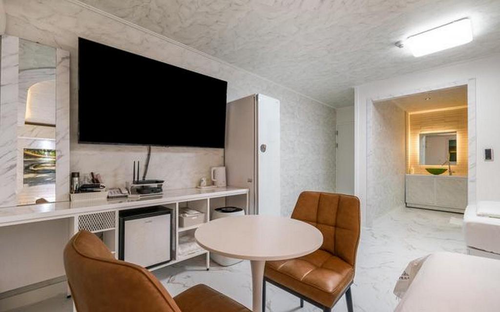 Gyeongju Yes Unmanned Hotel 38/51