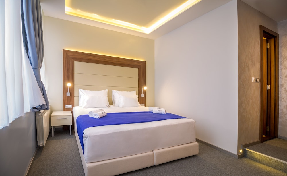 Privilege Suites By Central Park 15/69
