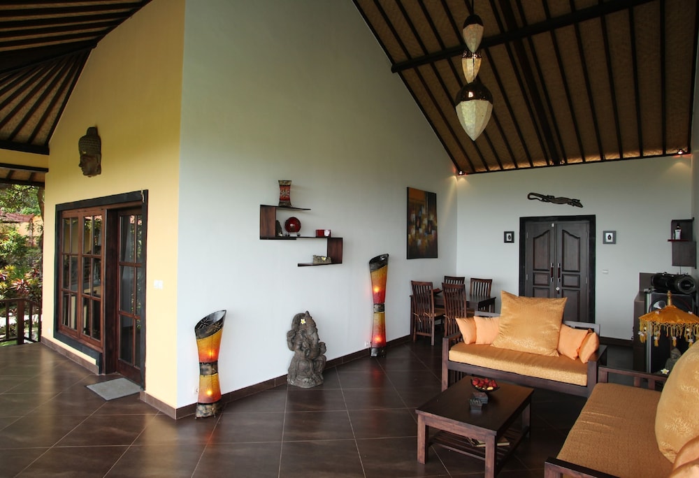 Puri Mangga Sea View Resort & Spa 34/66