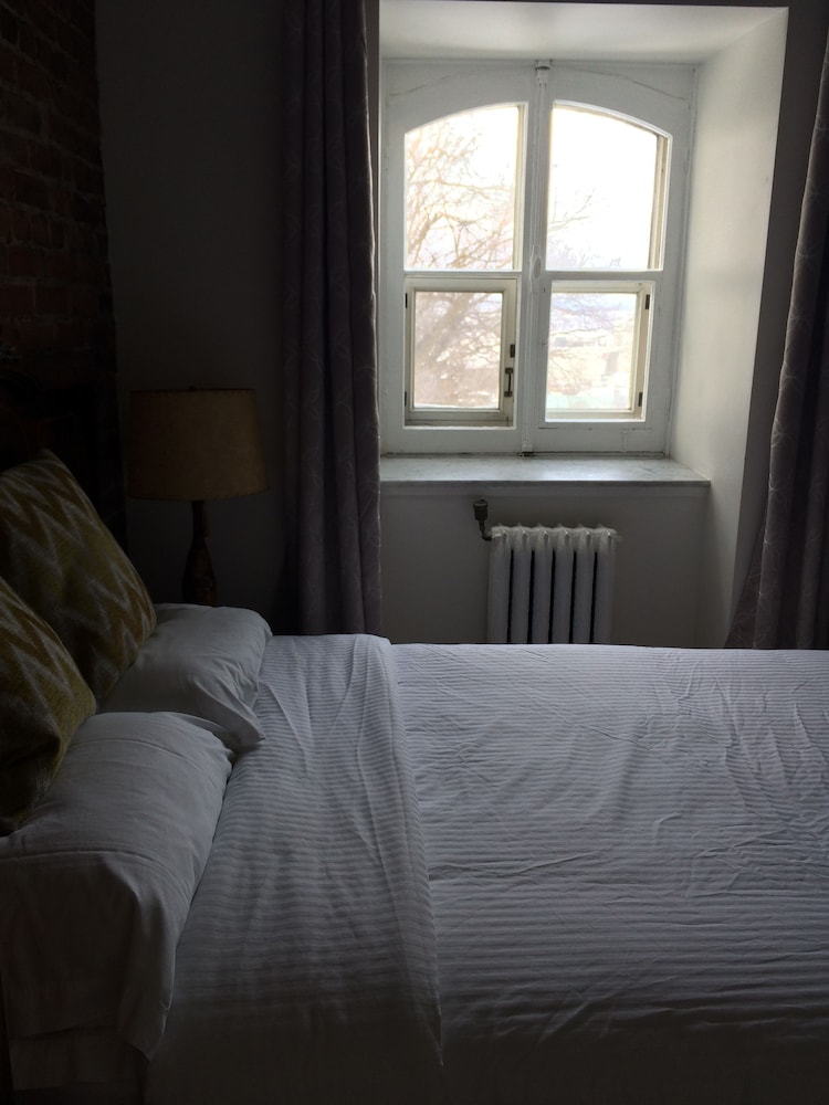 Hotel Marie-Rollet 17/50