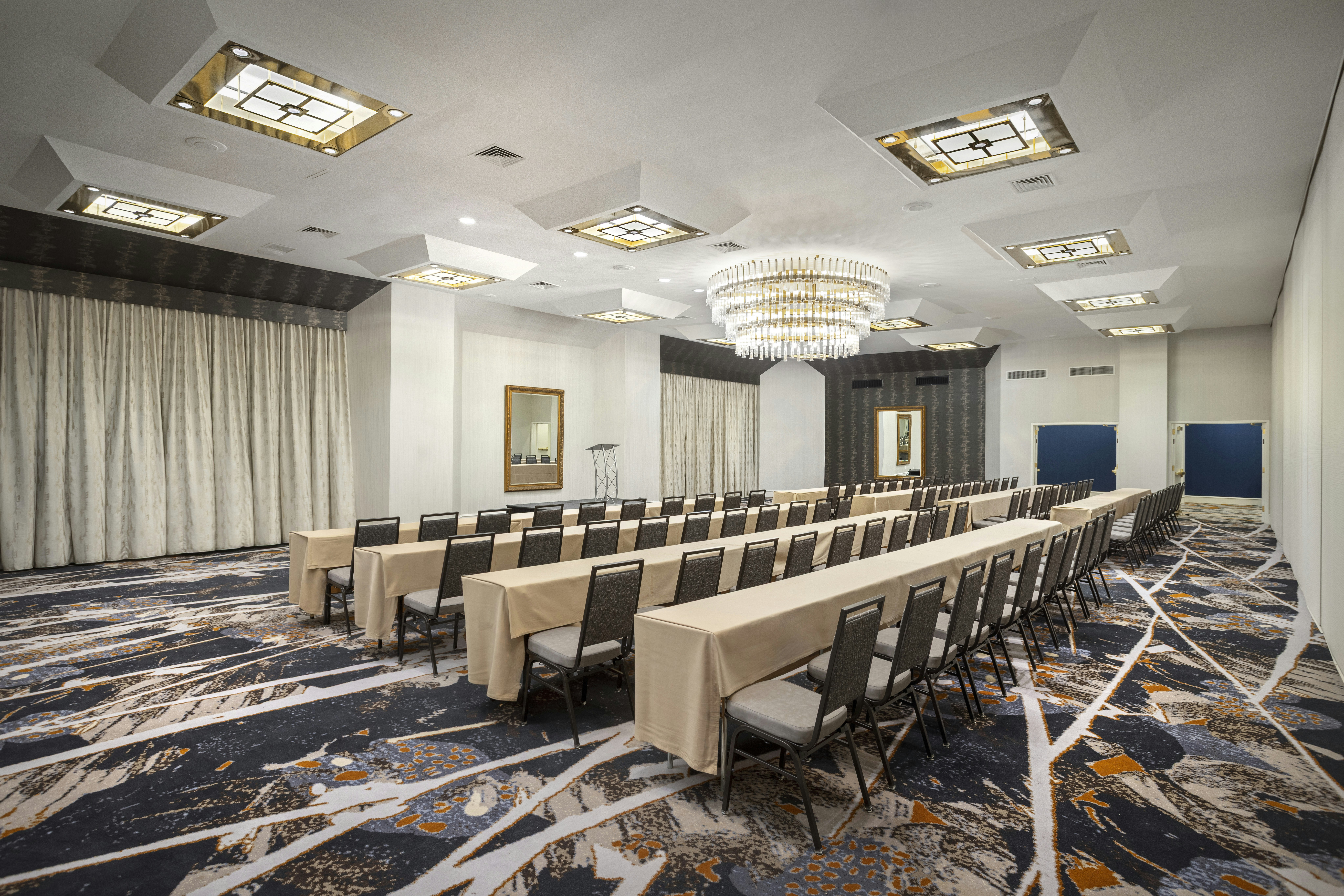Doubletree By Hilton Hotel Philadelphia Center City 56/65
