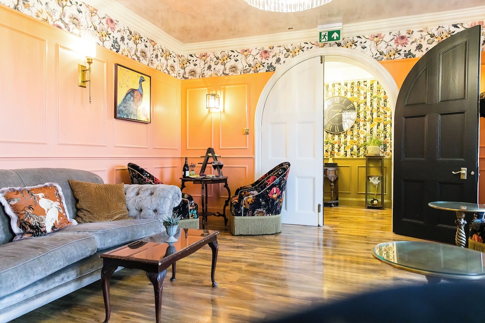 The Burgoyne Hotel 37/50