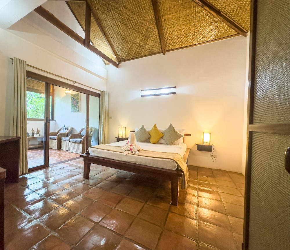 PRIVATE, VILLA