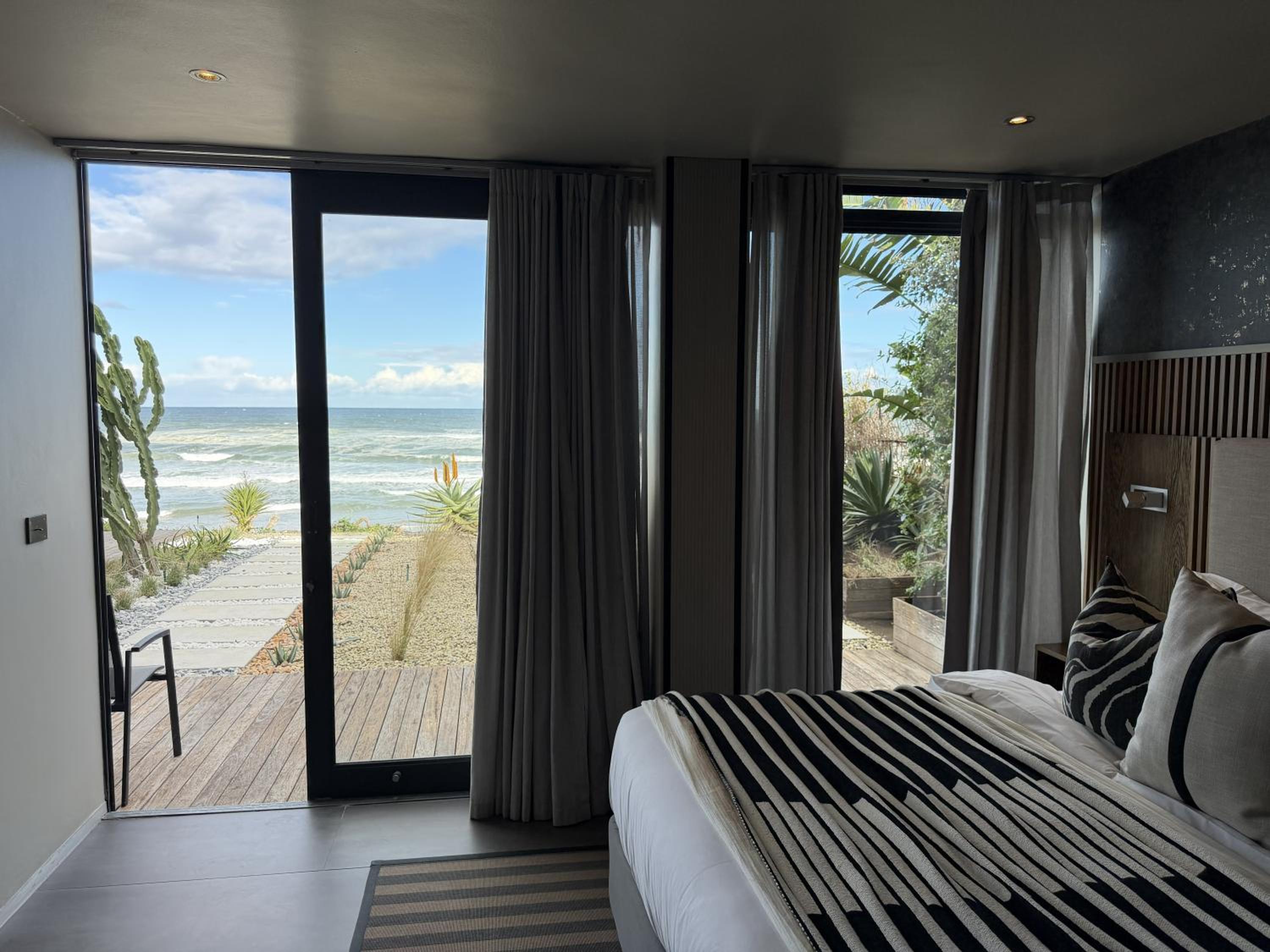 The Ocean View 13/35